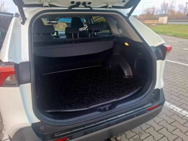 Белый Тойота РАВ 4, объемом двигателя 2.5 л и пробегом 91 тыс. км за 18900 $, фото 11 на Automoto.ua