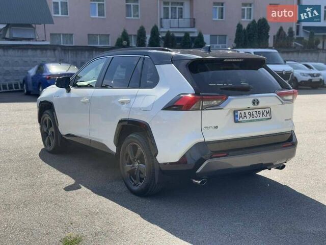 Белый Тойота РАВ 4, объемом двигателя 2.49 л и пробегом 51 тыс. км за 33500 $, фото 4 на Automoto.ua