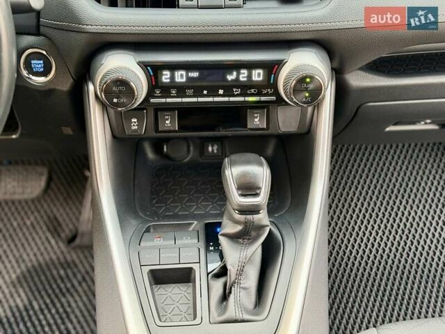 Білий Тойота РАВ 4, об'ємом двигуна 1.99 л та пробігом 93 тис. км за 25900 $, фото 51 на Automoto.ua