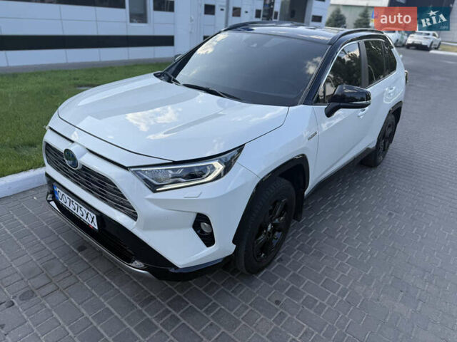 Белый Тойота РАВ 4, объемом двигателя 2.49 л и пробегом 74 тыс. км за 33900 $, фото 8 на Automoto.ua