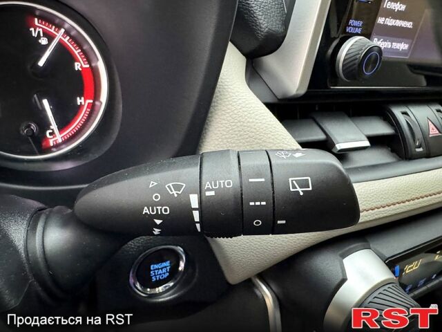 Белый Тойота РАВ 4, объемом двигателя 2 л и пробегом 99 тыс. км за 26500 $, фото 10 на Automoto.ua