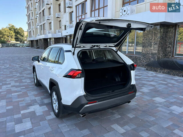 Белый Тойота РАВ 4, объемом двигателя 1.99 л и пробегом 70 тыс. км за 28500 $, фото 18 на Automoto.ua