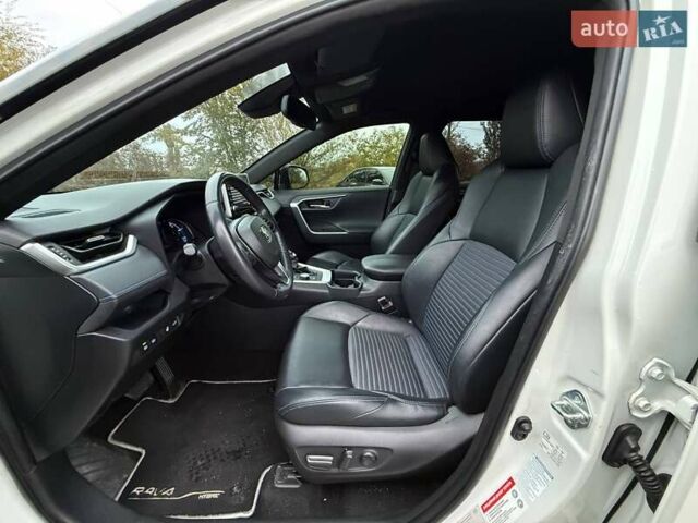 Білий Тойота РАВ 4, об'ємом двигуна 2.49 л та пробігом 128 тис. км за 29900 $, фото 36 на Automoto.ua