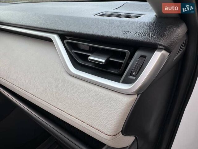 Белый Тойота РАВ 4, объемом двигателя 1.99 л и пробегом 99 тыс. км за 27500 $, фото 48 на Automoto.ua