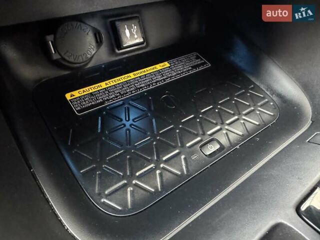 Белый Тойота РАВ 4, объемом двигателя 1.99 л и пробегом 99 тыс. км за 27500 $, фото 40 на Automoto.ua