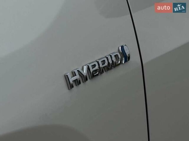 Білий Тойота РАВ 4, об'ємом двигуна 2.49 л та пробігом 128 тис. км за 29900 $, фото 9 на Automoto.ua