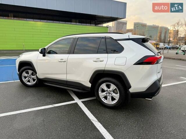 Білий Тойота РАВ 4, об'ємом двигуна 1.99 л та пробігом 93 тис. км за 25900 $, фото 19 на Automoto.ua