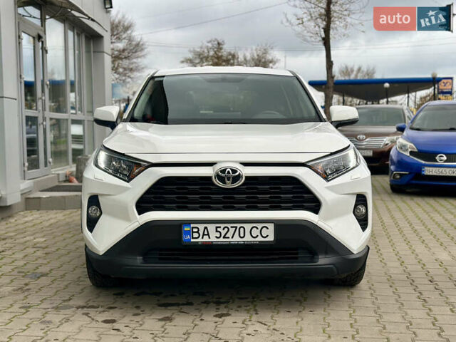 Белый Тойота РАВ 4, объемом двигателя 1.99 л и пробегом 58 тыс. км за 26500 $, фото 3 на Automoto.ua