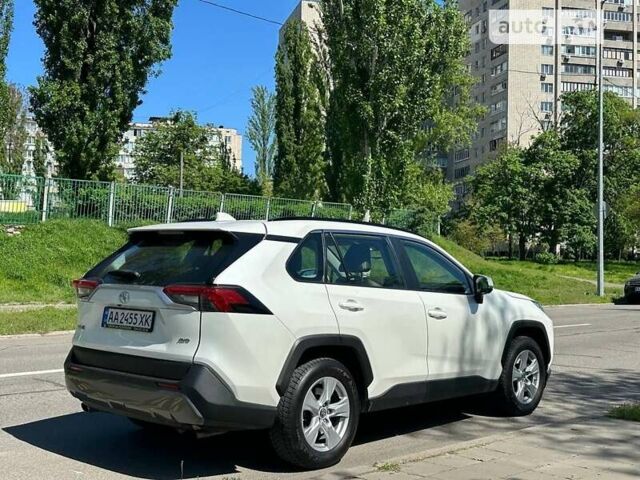 Білий Тойота РАВ 4, об'ємом двигуна 2 л та пробігом 168 тис. км за 24700 $, фото 4 на Automoto.ua