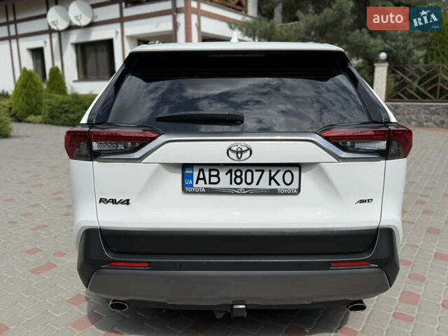 Белый Тойота РАВ 4, объемом двигателя 1.99 л и пробегом 159 тыс. км за 25999 $, фото 17 на Automoto.ua