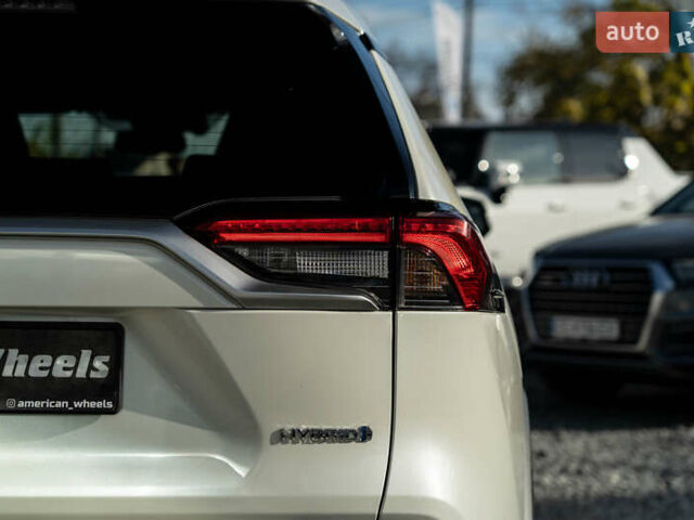 Белый Тойота РАВ 4, объемом двигателя 2.49 л и пробегом 119 тыс. км за 33900 $, фото 8 на Automoto.ua