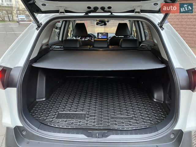 Белый Тойота РАВ 4, объемом двигателя 1.99 л и пробегом 108 тыс. км за 29899 $, фото 17 на Automoto.ua