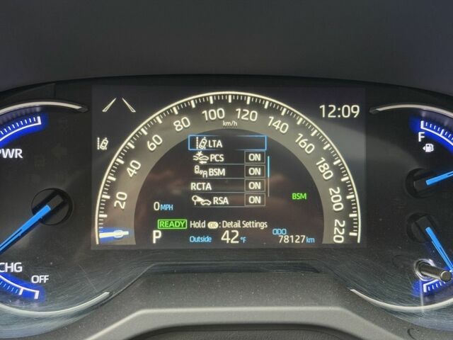 Белый Тойота РАВ 4, объемом двигателя 2.5 л и пробегом 79 тыс. км за 30000 $, фото 21 на Automoto.ua