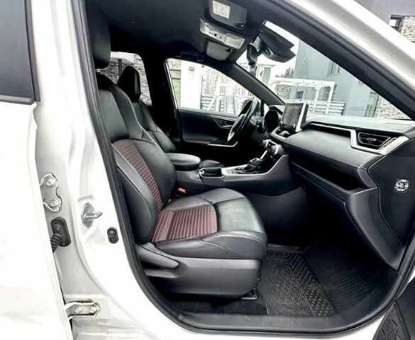 Белый Тойота РАВ 4, объемом двигателя 2.5 л и пробегом 101 тыс. км за 15000 $, фото 11 на Automoto.ua