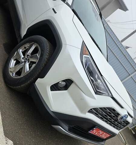 Белый Тойота РАВ 4, объемом двигателя 2.49 л и пробегом 100 тыс. км за 36500 $, фото 2 на Automoto.ua