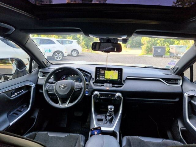 Білий Тойота РАВ 4, об'ємом двигуна 0 л та пробігом 66 тис. км за 17500 $, фото 8 на Automoto.ua
