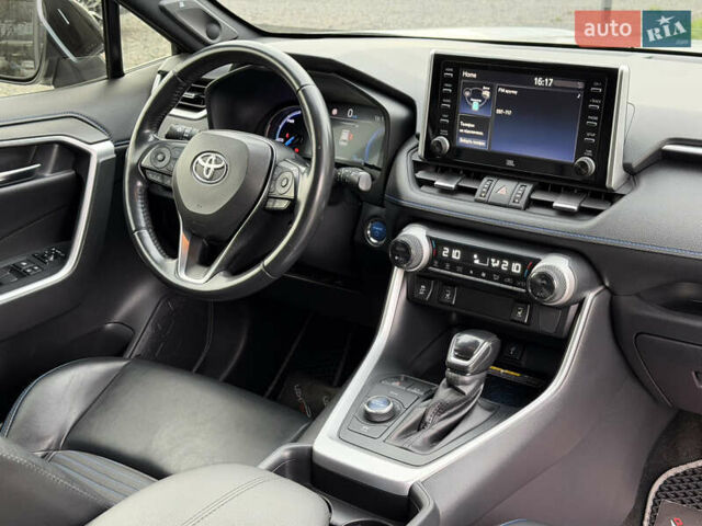 Белый Тойота РАВ 4, объемом двигателя 2.5 л и пробегом 118 тыс. км за 34000 $, фото 43 на Automoto.ua