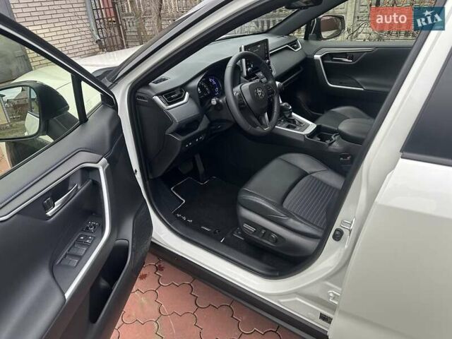 Белый Тойота РАВ 4, объемом двигателя 2.5 л и пробегом 88 тыс. км за 34999 $, фото 17 на Automoto.ua