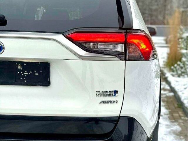 Белый Тойота РАВ 4, объемом двигателя 2.5 л и пробегом 149 тыс. км за 20500 $, фото 7 на Automoto.ua