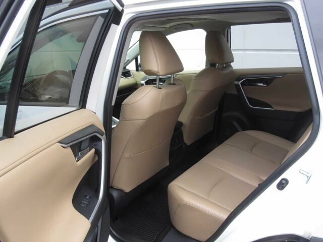 Белый Тойота РАВ 4, объемом двигателя 2.5 л и пробегом 42 тыс. км за 7800 $, фото 14 на Automoto.ua