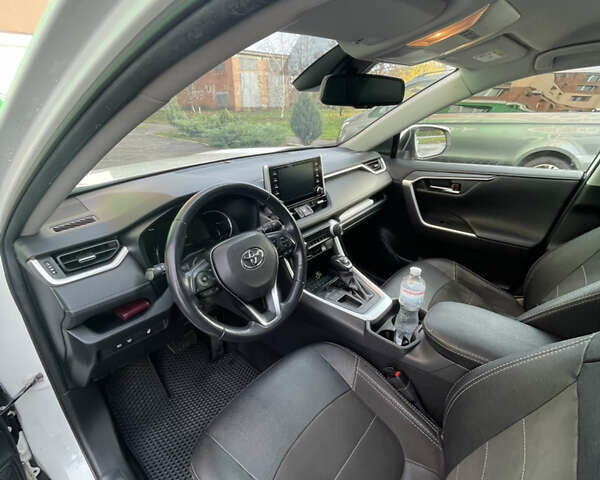 Білий Тойота РАВ 4, об'ємом двигуна 2 л та пробігом 89 тис. км за 29200 $, фото 5 на Automoto.ua