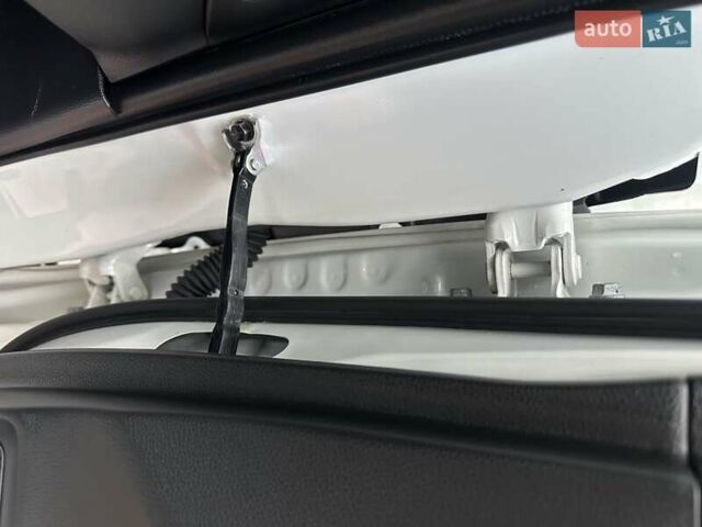 Белый Тойота РАВ 4, объемом двигателя 2.5 л и пробегом 88 тыс. км за 34999 $, фото 32 на Automoto.ua