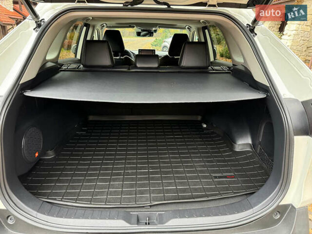 Белый Тойота РАВ 4, объемом двигателя 2.49 л и пробегом 78 тыс. км за 28500 $, фото 36 на Automoto.ua