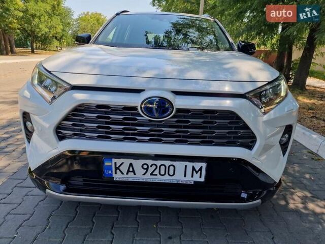 Белый Тойота РАВ 4, объемом двигателя 2.49 л и пробегом 25 тыс. км за 33000 $, фото 123 на Automoto.ua