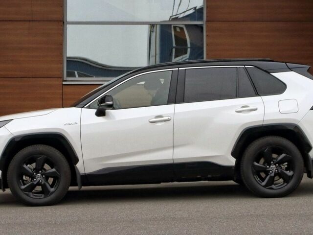 Белый Тойота РАВ 4, объемом двигателя 0 л и пробегом 84 тыс. км за 18000 $, фото 7 на Automoto.ua