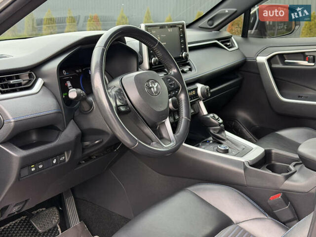 Белый Тойота РАВ 4, объемом двигателя 2.5 л и пробегом 118 тыс. км за 34000 $, фото 25 на Automoto.ua