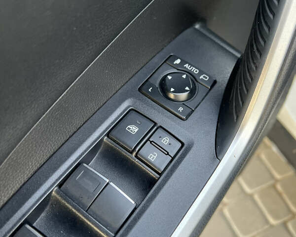 Белый Тойота РАВ 4, объемом двигателя 1.99 л и пробегом 78 тыс. км за 24500 $, фото 10 на Automoto.ua