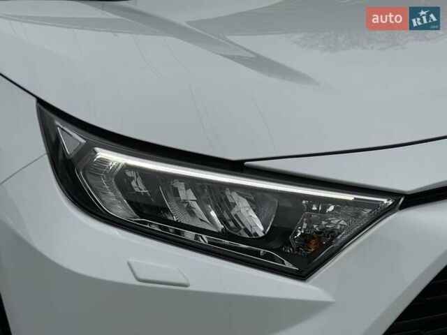 Белый Тойота РАВ 4, объемом двигателя 1.99 л и пробегом 77 тыс. км за 25300 $, фото 22 на Automoto.ua