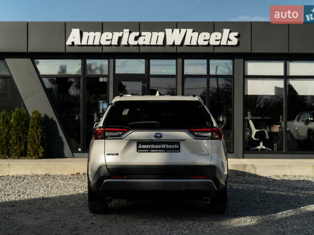 Белый Тойота РАВ 4, объемом двигателя 2.49 л и пробегом 119 тыс. км за 33900 $, фото 5 на Automoto.ua