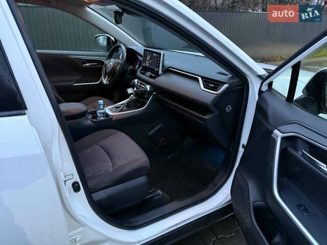 Белый Тойота РАВ 4, объемом двигателя 2.49 л и пробегом 334 тыс. км за 27499 $, фото 12 на Automoto.ua