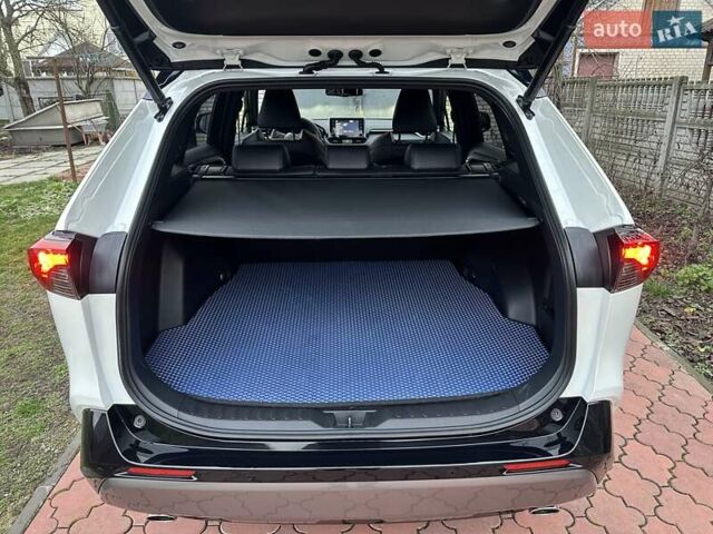 Белый Тойота РАВ 4, объемом двигателя 2.5 л и пробегом 88 тыс. км за 34999 $, фото 53 на Automoto.ua