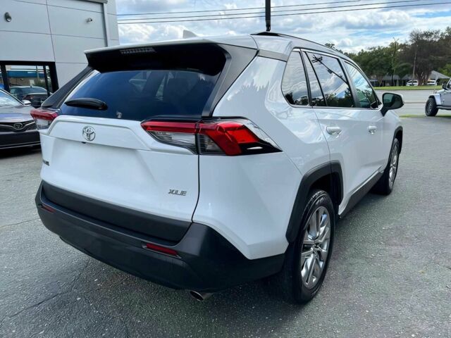 Белый Тойота РАВ 4, объемом двигателя 2.5 л и пробегом 46 тыс. км за 13000 $, фото 3 на Automoto.ua