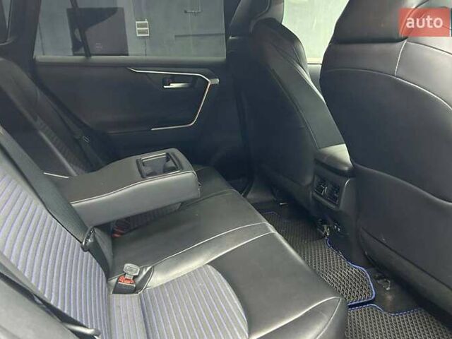 Білий Тойота РАВ 4, об'ємом двигуна 2.49 л та пробігом 78 тис. км за 31500 $, фото 15 на Automoto.ua