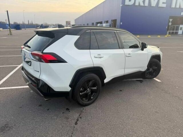 Белый Тойота РАВ 4, объемом двигателя 2.5 л и пробегом 82 тыс. км за 36500 $, фото 3 на Automoto.ua