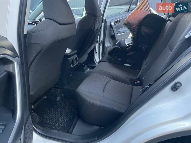 Белый Тойота РАВ 4, объемом двигателя 1.99 л и пробегом 52 тыс. км за 28500 $, фото 19 на Automoto.ua