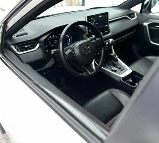 Белый Тойота РАВ 4, объемом двигателя 2.5 л и пробегом 101 тыс. км за 15000 $, фото 6 на Automoto.ua