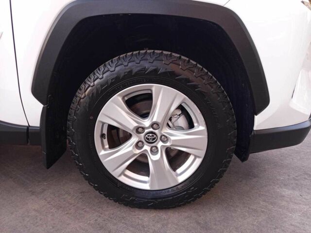 Белый Тойота РАВ 4, объемом двигателя 0 л и пробегом 112 тыс. км за 16000 $, фото 12 на Automoto.ua