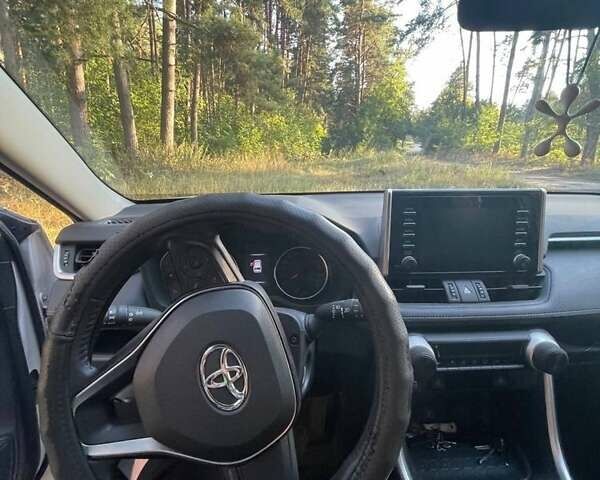 Белый Тойота РАВ 4, объемом двигателя 2 л и пробегом 47 тыс. км за 25000 $, фото 5 на Automoto.ua