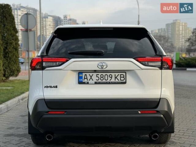 Білий Тойота РАВ 4, об'ємом двигуна 1.99 л та пробігом 76 тис. км за 22500 $, фото 41 на Automoto.ua