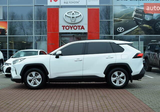 Белый Тойота РАВ 4, объемом двигателя 2.49 л и пробегом 166 тыс. км за 26900 $, фото 2 на Automoto.ua