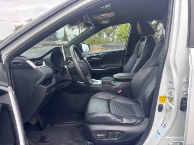 Белый Тойота РАВ 4, объемом двигателя 2.5 л и пробегом 40 тыс. км за 23000 $, фото 6 на Automoto.ua