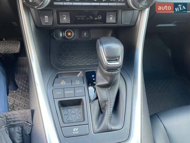 Белый Тойота РАВ 4, объемом двигателя 2.5 л и пробегом 78 тыс. км за 32500 $, фото 37 на Automoto.ua