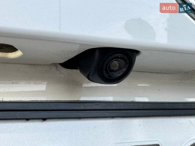 Білий Тойота РАВ 4, об'ємом двигуна 1.99 л та пробігом 76 тис. км за 22500 $, фото 18 на Automoto.ua