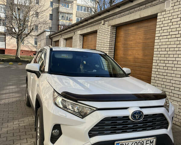 Белый Тойота РАВ 4, объемом двигателя 2.49 л и пробегом 115 тыс. км за 30000 $, фото 4 на Automoto.ua