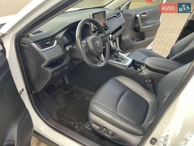 Белый Тойота РАВ 4, объемом двигателя 2.5 л и пробегом 78 тыс. км за 32500 $, фото 16 на Automoto.ua