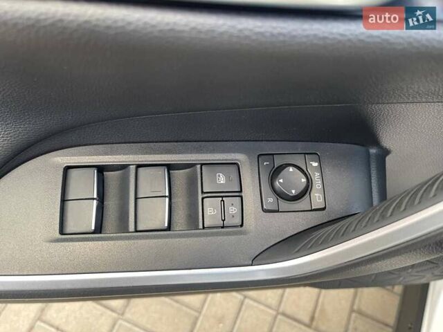 Белый Тойота РАВ 4, объемом двигателя 2.5 л и пробегом 78 тыс. км за 32500 $, фото 26 на Automoto.ua